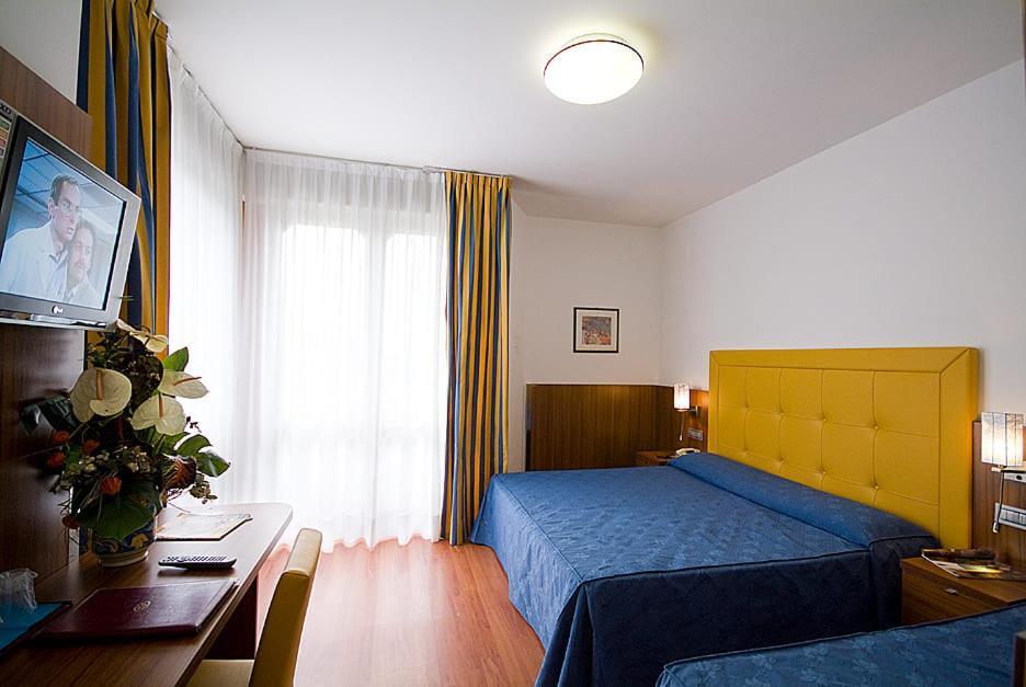 Hotel Ariston Bibione Exterior foto