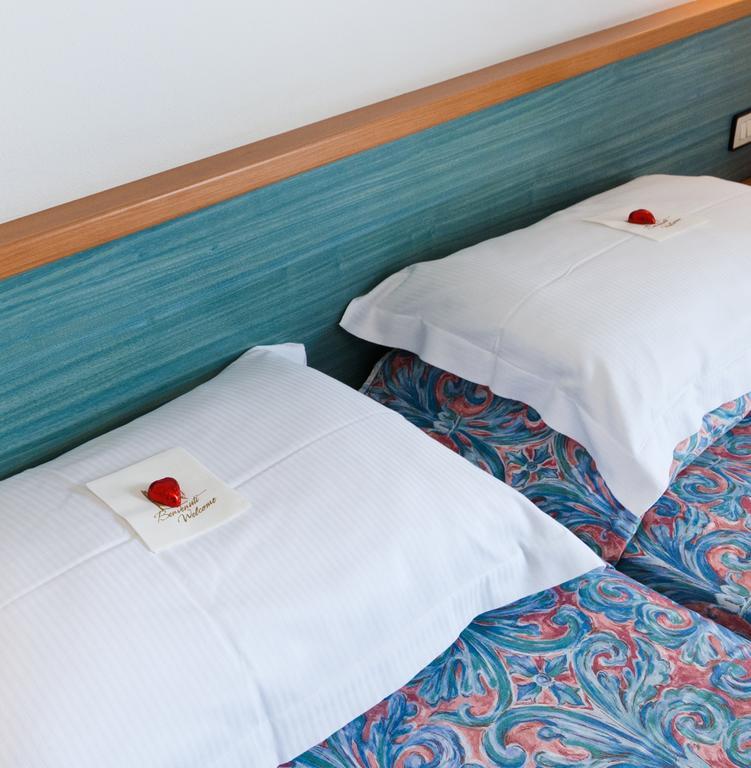 Hotel Ariston Bibione Quarto foto